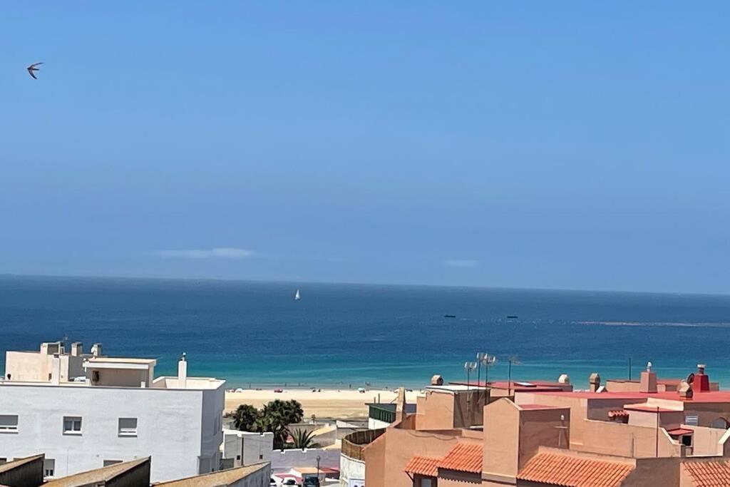 Apartamento De Lujo Con Piscina En タリファ エクステリア 写真